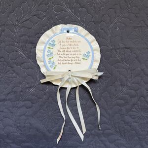 VTG GORGEOUS MOTHER DAY WALL. MOUNT W/BLUE FLOWERS PORCELAIN GIFT HOME ACCENT